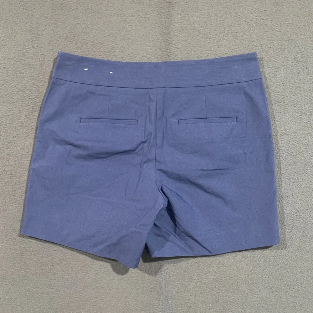 Ann Taylor Factory Blue Textured Chino Shorts Womens Size 4 Button Detail Cotton